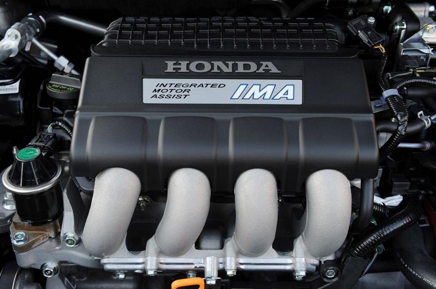  Honda CR-Z 2011 года  (фото 25 из 111)